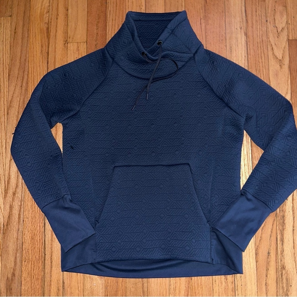 Athleta Jacquard Elevation Quilted Oversized Pullover Sweatshirt - Picture 2 of 6